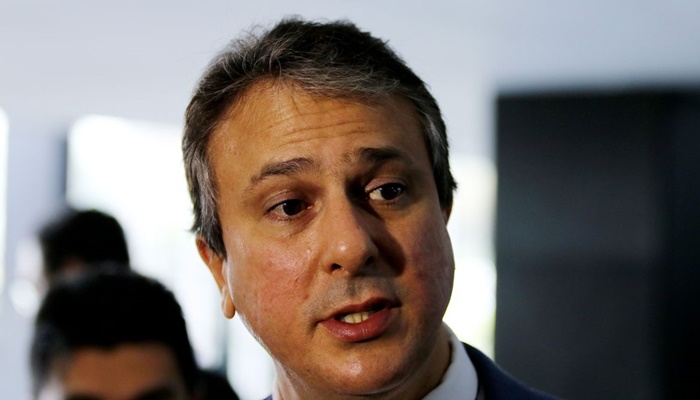 Santana põe alfabetização na idade certa como maior prioridade do MEC