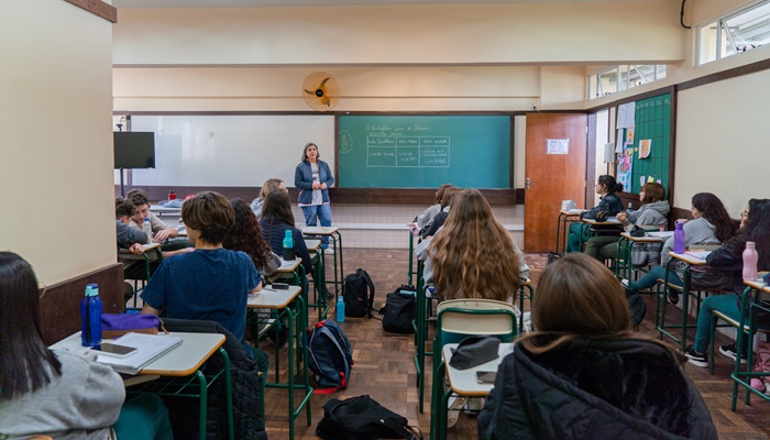  Alunos da rede estadual do Paraná representam quase 40% dos aprovados na UFPR