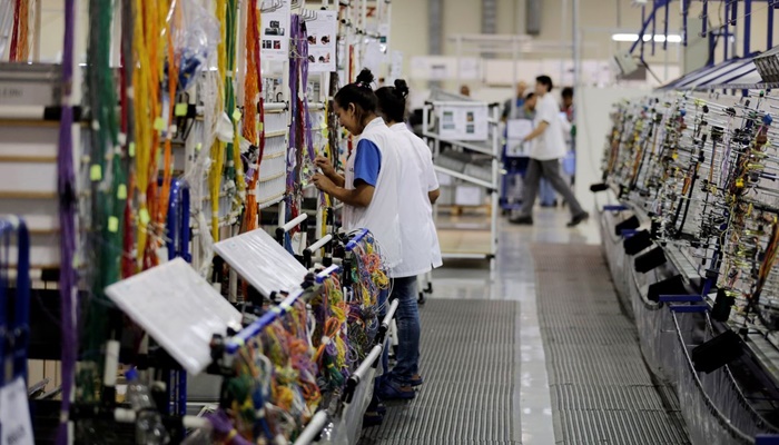 Sondagem industrial: produção e emprego têm queda em dezembro de 2022