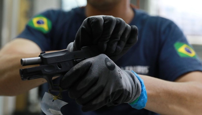 Proprietários de armas de fogo têm 60 dias para fazer cadastro