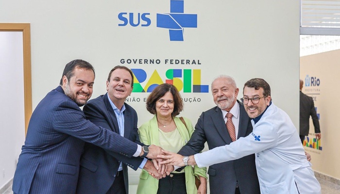 "Vacina é direito da criança", diz Nísia sobre regra do Bolsa Família