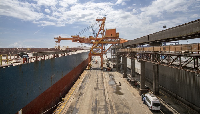  Com movimentação de grãos em alta, portos do Paraná lideram exportação de soja em janeiro