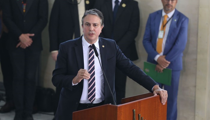 MEC retomará 4 mil obras em universidades e institutos federais