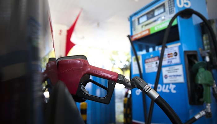 Mudança em política da Petrobras deveria acompanhar reoneração