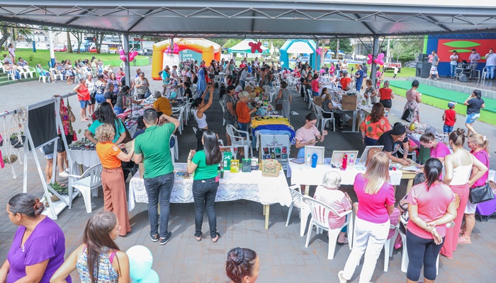 Laranjeiras - Feira da Mulher leva série de serviços ao público feminino na Praça José Nogueira do Amaral