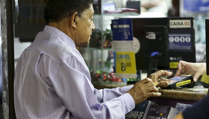 Teto do crédito consignado do INSS sobe para 1,97% ao mês