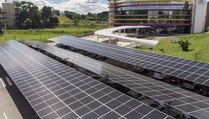  Programa da Copel incentiva geração fotovoltaica em espaços públicos e privados