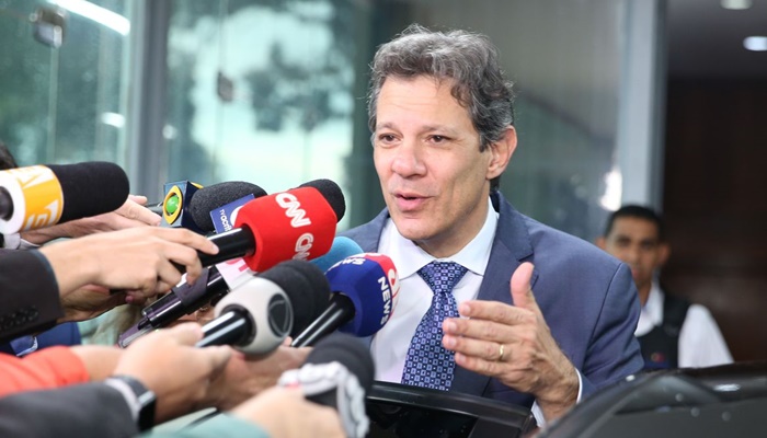 Fundo de petroleiras poderá ser usado para renovar frota de carros