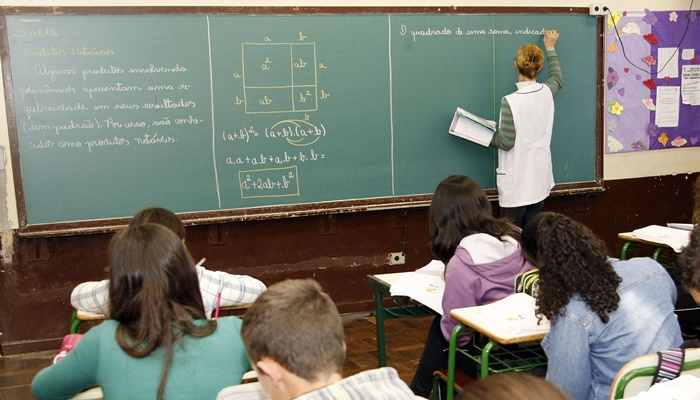  Educação abre inscrições do concurso público para professores da rede estadual