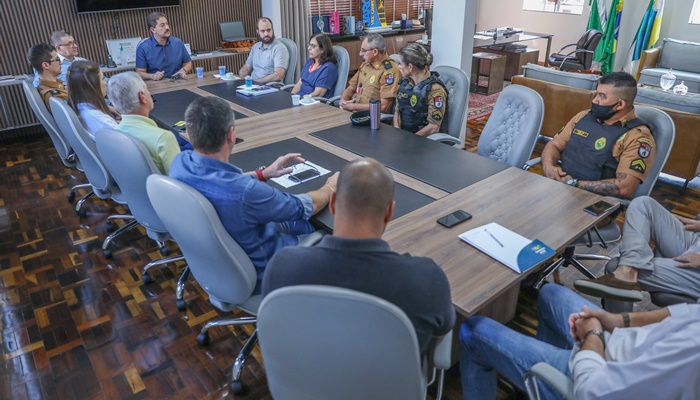 Laranjeiras - prefeitura anuncia novas medidas visando a segurança nas escolas municipais