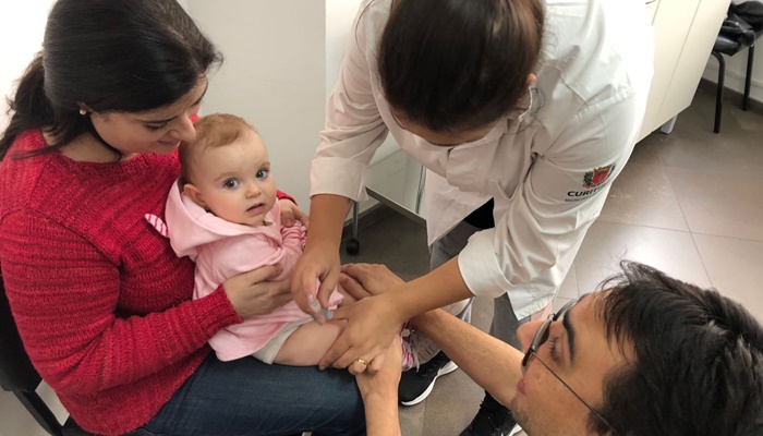  Dia D de vacinação registrou mais de 300 mil doses aplicadas no Paraná