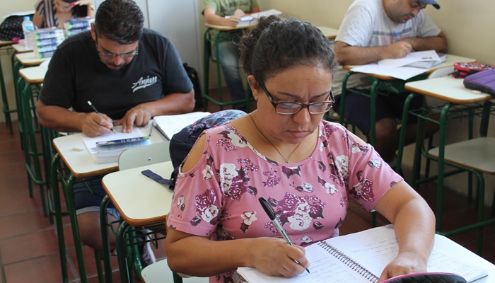  Educação promove consulta pública sobre currículo da EJA do 6º ao 9º do ensino fundamental