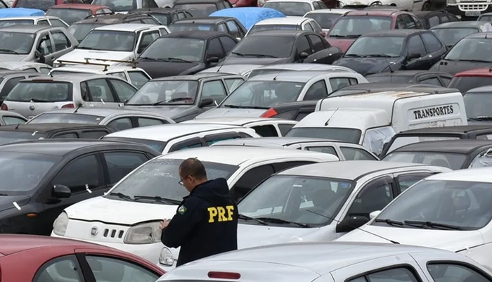 PRF realiza leilão virtual de veículos retidos no Paraná neste sábado