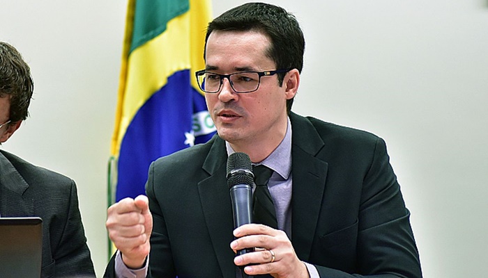 Em decisão unânime, TSE cassa mandato do deputado Deltan Dallagnol 