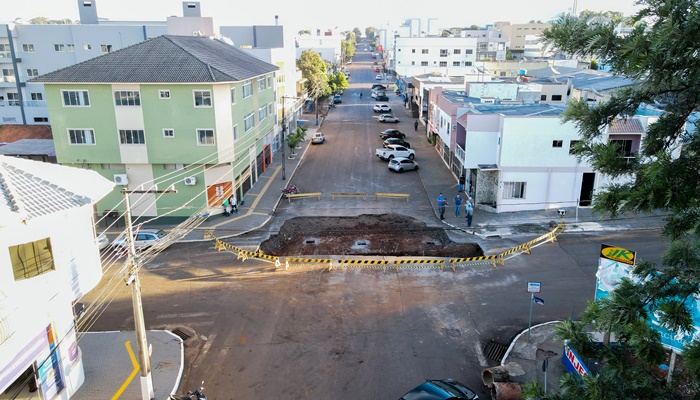  Laranjeiras - Prefeitura interdita rua 7 de Setembro para reconstrução da galeria de águas pluviais