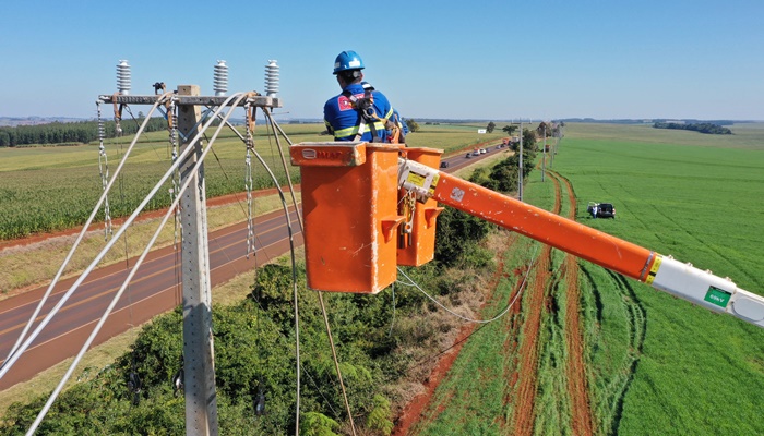  Copel vai investir R$ 1 bilhão na infraestrutura elétrica da região Oeste nos próximos três anos