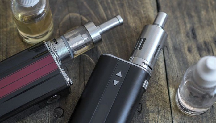Apesar de proibida, venda de cigarros eletrônicos continua no Brasil