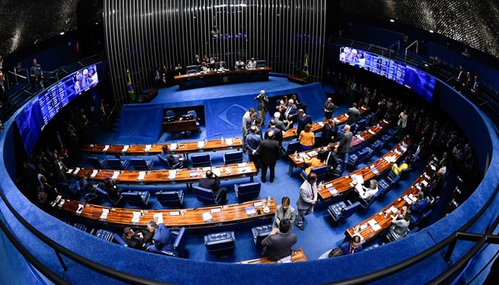 Senado aprova programa para expandir escolas em tempo integral