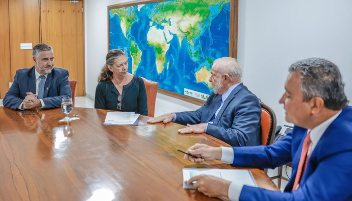 Ministra do Esporte vai acompanhar seleção na Copa de futebol feminino