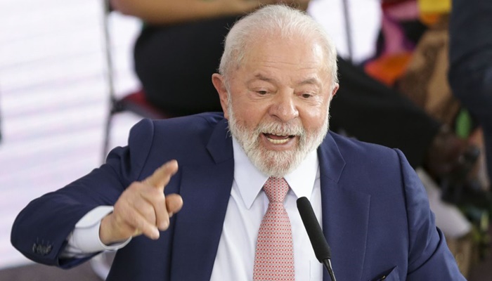 Lula defende destinação de imóveis da União abandonados para sem-teto