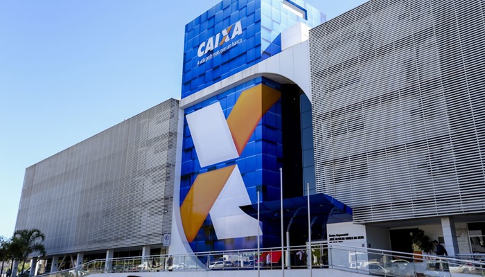 Caixa libera abono salarial para nascidos em novembro e dezembro