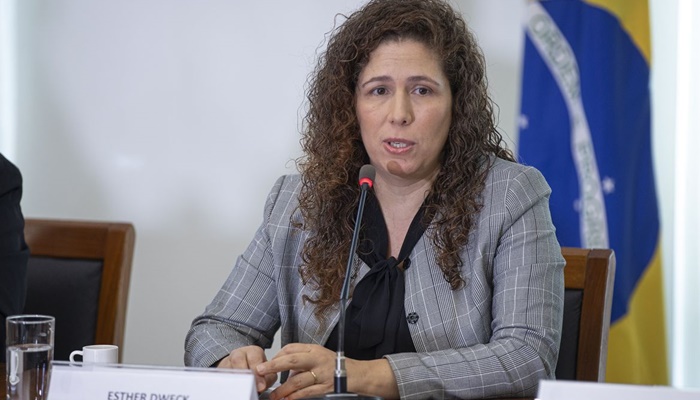 Governo autoriza preencher mais de 3 mil vagas no serviço público 