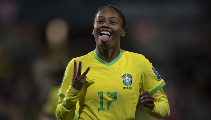 Com show de Ary Borges, Brasil faz 4 a 0 no Panamá em estreia na Copa