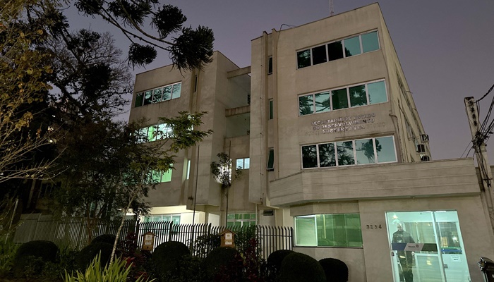  Governo do Paraná amplia logística reversa de baterias de chumbo ácido