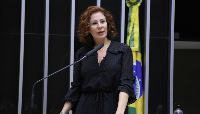 Hacker diz à PF que Zambelli pediu invasão a telefone de Moraes