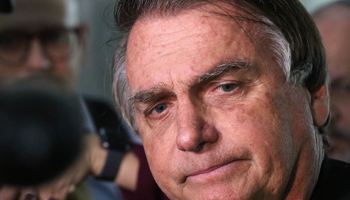 TSE multa Bolsonaro por propaganda irregular nas eleições de 2022