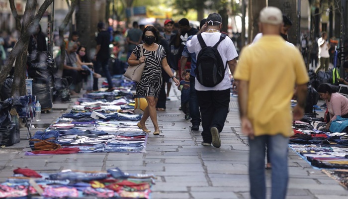 Pesquisa mostra dificuldade de brasileiros para entender legislação