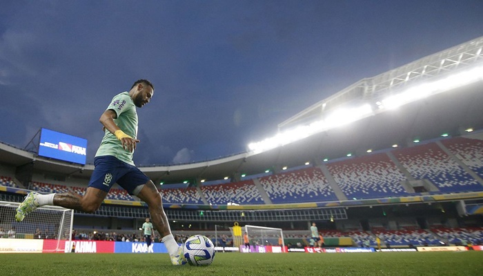 De técnico novo, seleção estreia nas Eliminatórias para a Copa de 2026