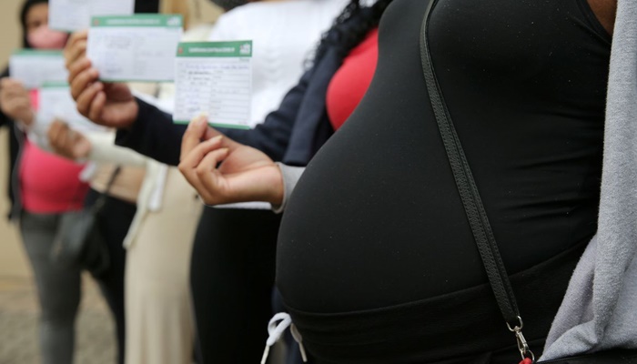 PNI oferece vacinação segura para gestantes e bebês