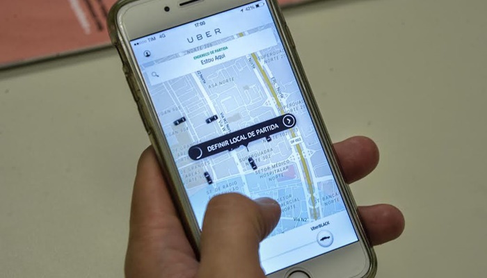Justiça do Trabalho decide que Uber deverá registrar motoristas