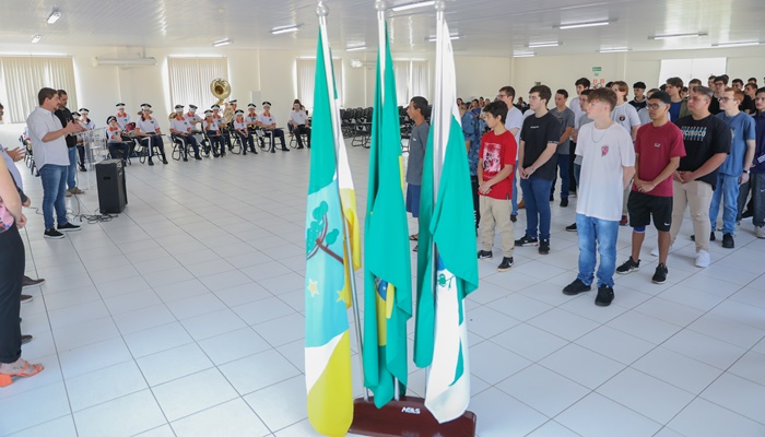  Junta do Serviço Militar realiza cerimônia de entrega de CDIs em Laranjeiras do Sul