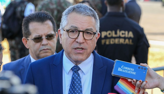 Governo quer pagar compensação de perdas com ICMS até novembro