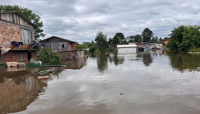  Temporais impactaram 37 mil pessoas no Paraná; chuvas devem voltar nesta quinta