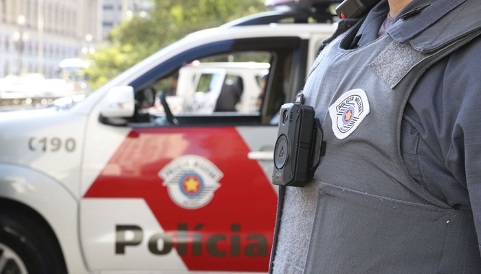 Brasil tem mais de 30 mil câmeras corporais em uso por policiais