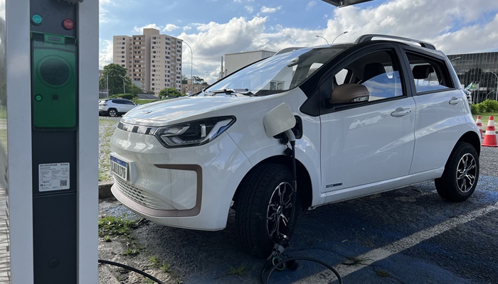  Dia da Eletromobilidade: Paraná tem segunda maior frota de carros 100% elétricos do país