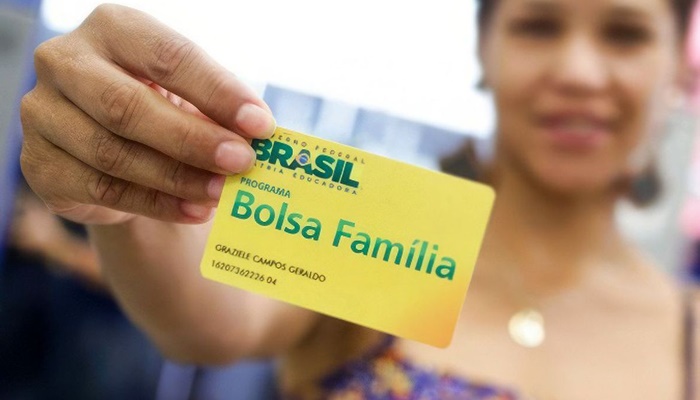 Caixa paga novo Bolsa Família a beneficiários com NIS de final 4