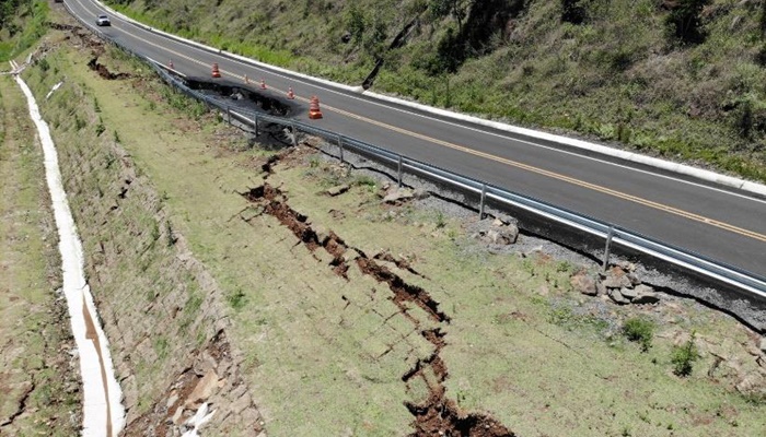  Malha rodoviária estadual tem liberação em Clevelândia e início de obras em Pinhão