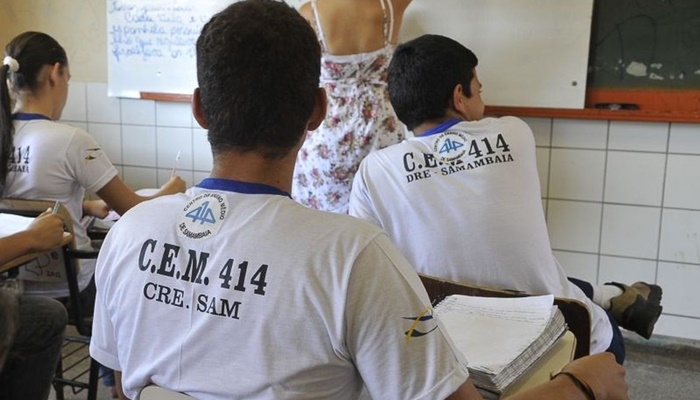 Evento com 2 mil participantes vai propor novas políticas educacionais