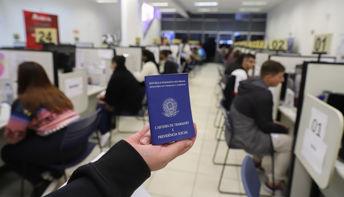  Com 36 mil vagas, Paraná liderou contratação de jovens no 1º trimestre na região Sul