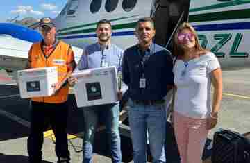  Aviões do Paraná levam veterinários, medicamentos e internet ao Rio Grande do Sul