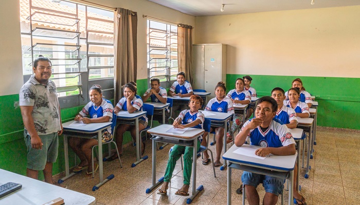  Entre as menores do País, taxa de analfabetismo do Paraná alcança mínima histórica