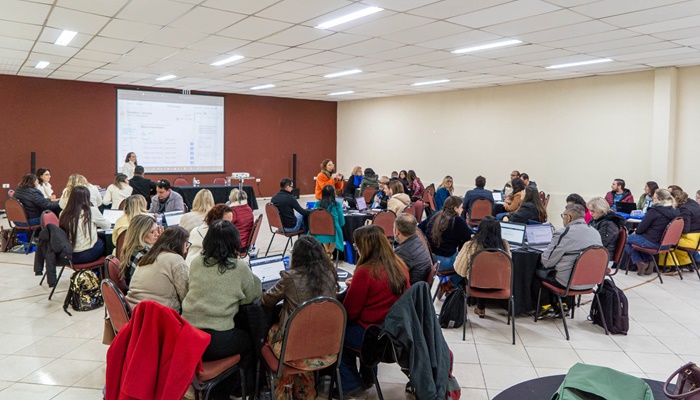  Educação capacita técnicos pedagógicos para aplicação de IA no ensino da matemática