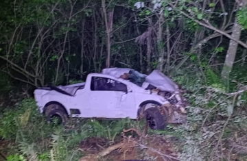 Candói - Jovem de 23 anos morre em capotamento de carro na BR 373