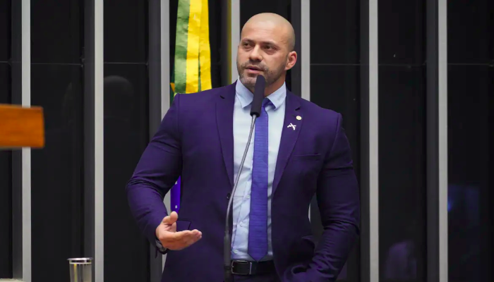 Moraes diz que Daniel Silveira usou ida ao hospital como álibi