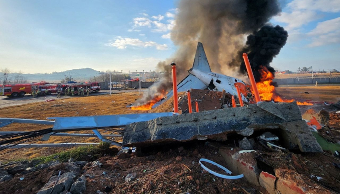 Pelo menos 179 pessoas morrem em queda de avião na Coreia do Sul