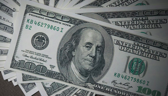 Brasil registra em 2024 a maior saída de dólar desde 2020
